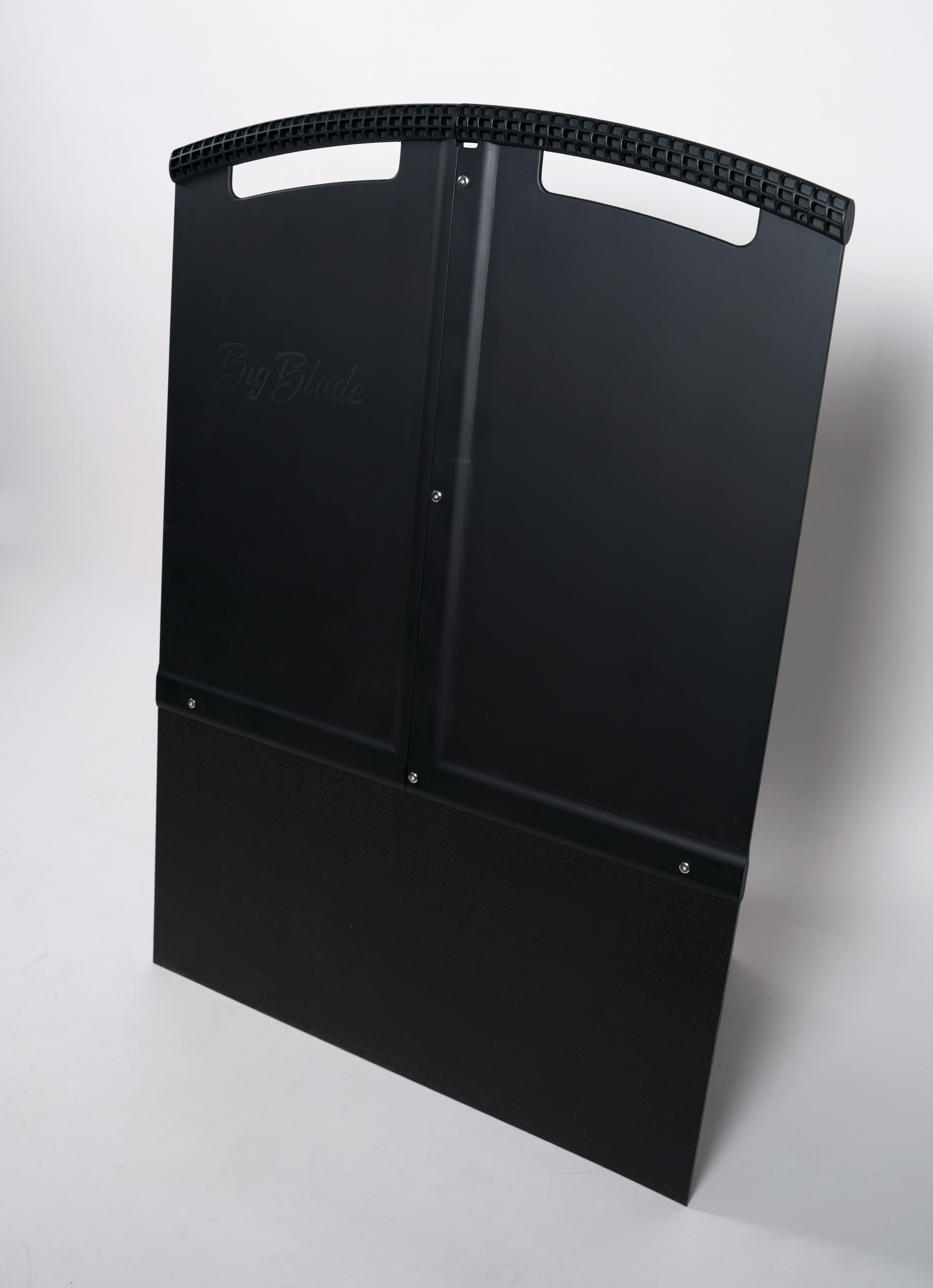 The Ultimate Edge By Big Blade 32" (Available for Preorder)